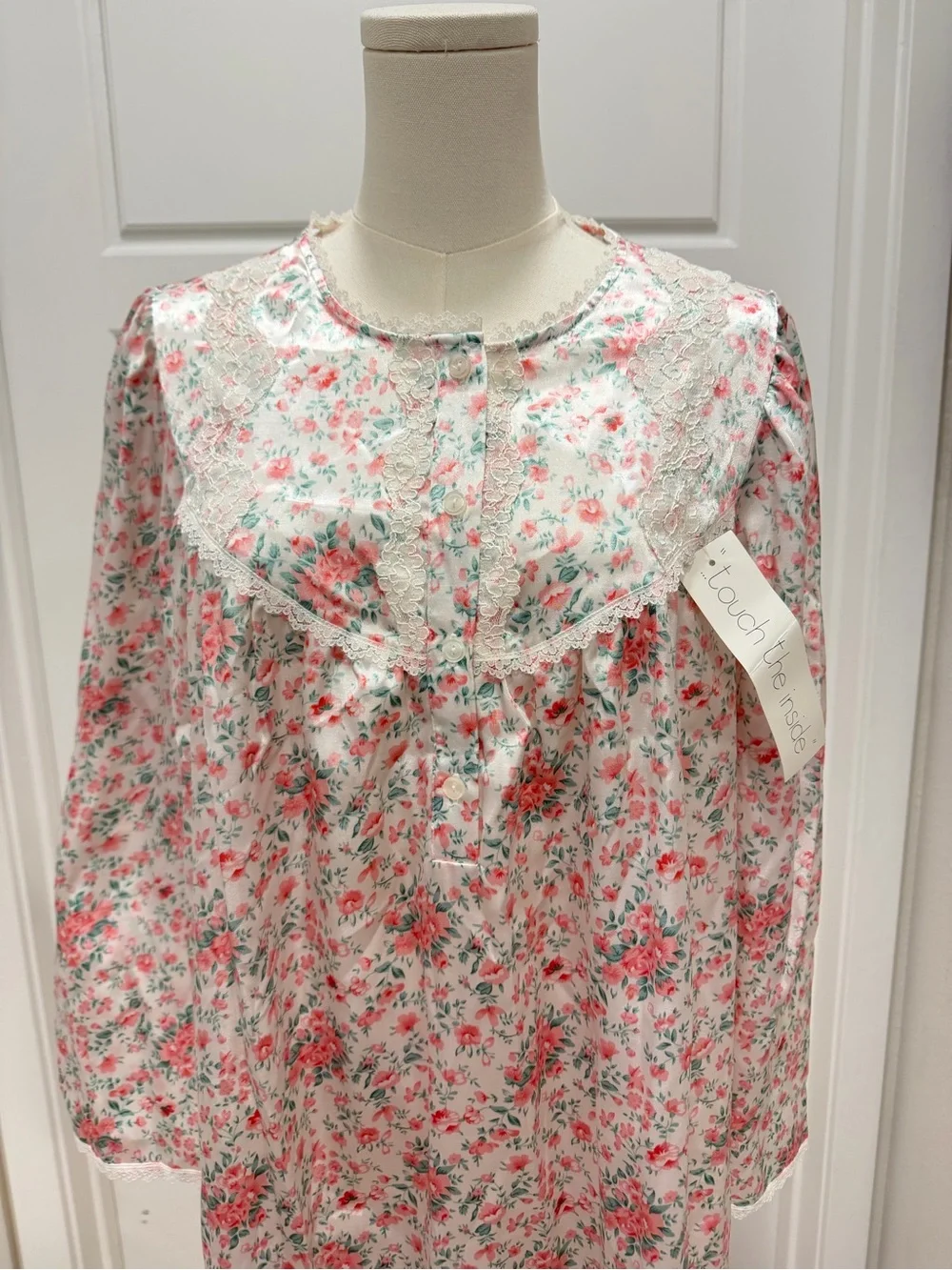 Miss Elaine Floral Long Nightgown with Lace Yoke - Picture 3 of 7
